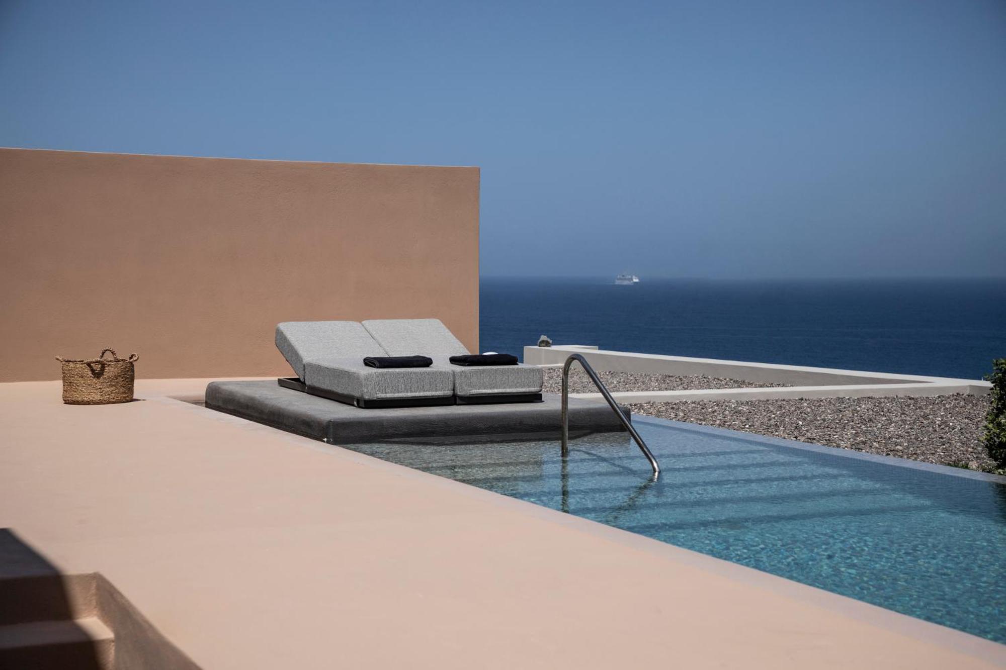 Serra Exclusive Suites Akrotírion Exterior foto