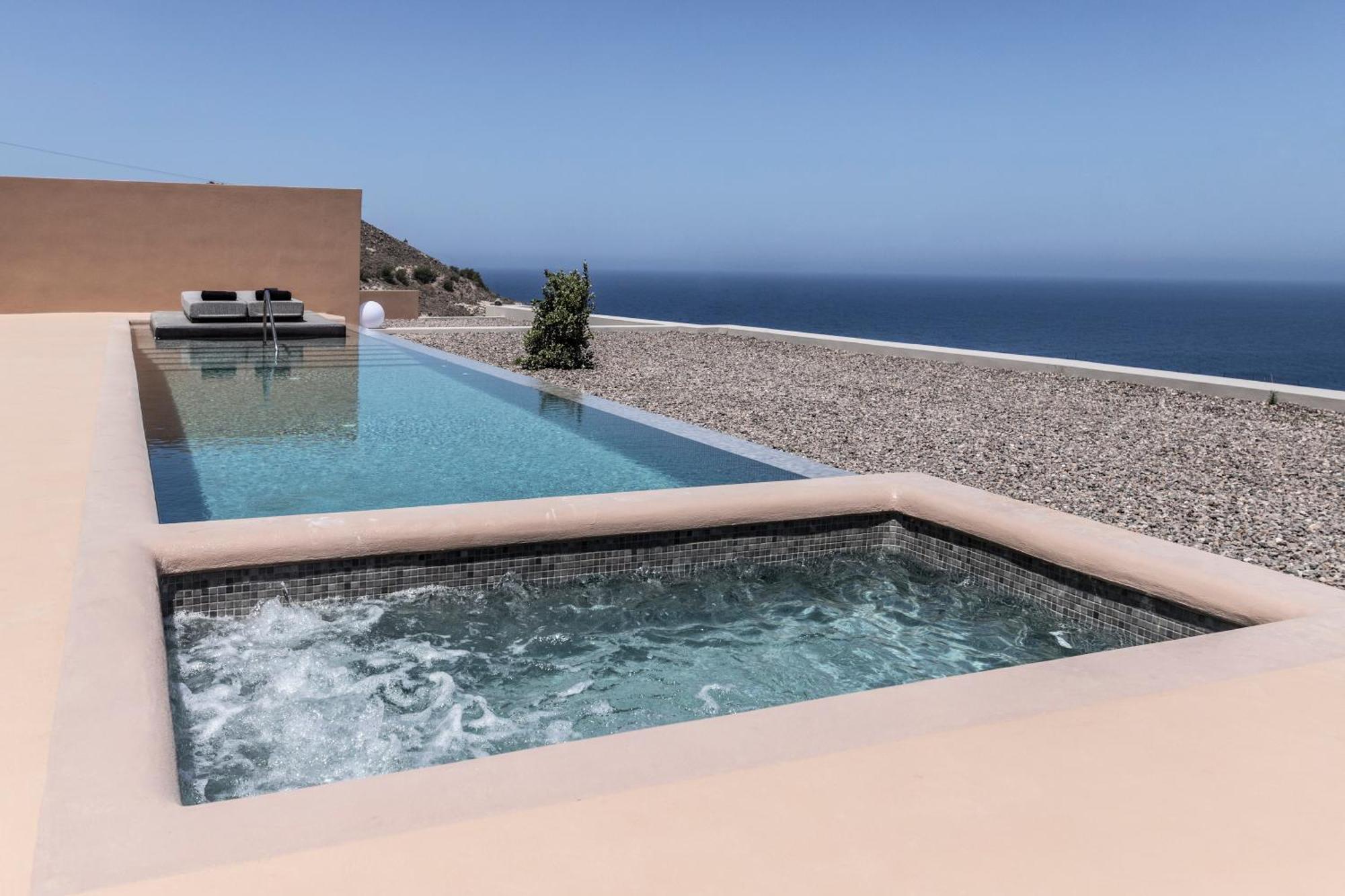 Serra Exclusive Suites Akrotírion Exterior foto